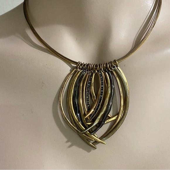 CHICO’s Brass-tone Multi-strand Micro Cable Fringe Gunmetal Rhinestones Necklace - Picture 6 of 12